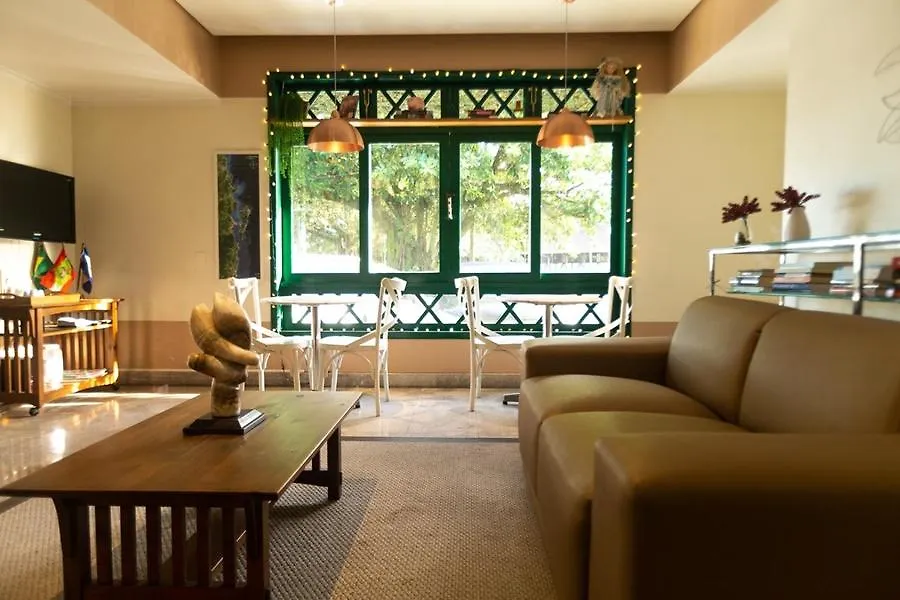 Bristol Sabrina Hotel De Charme جوينفيل 3*,