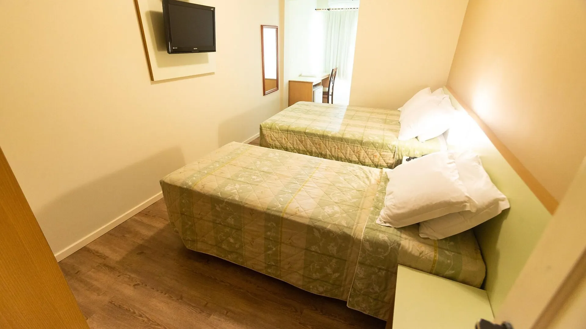 Bristol Sabrina Hotel De Charme Joinville