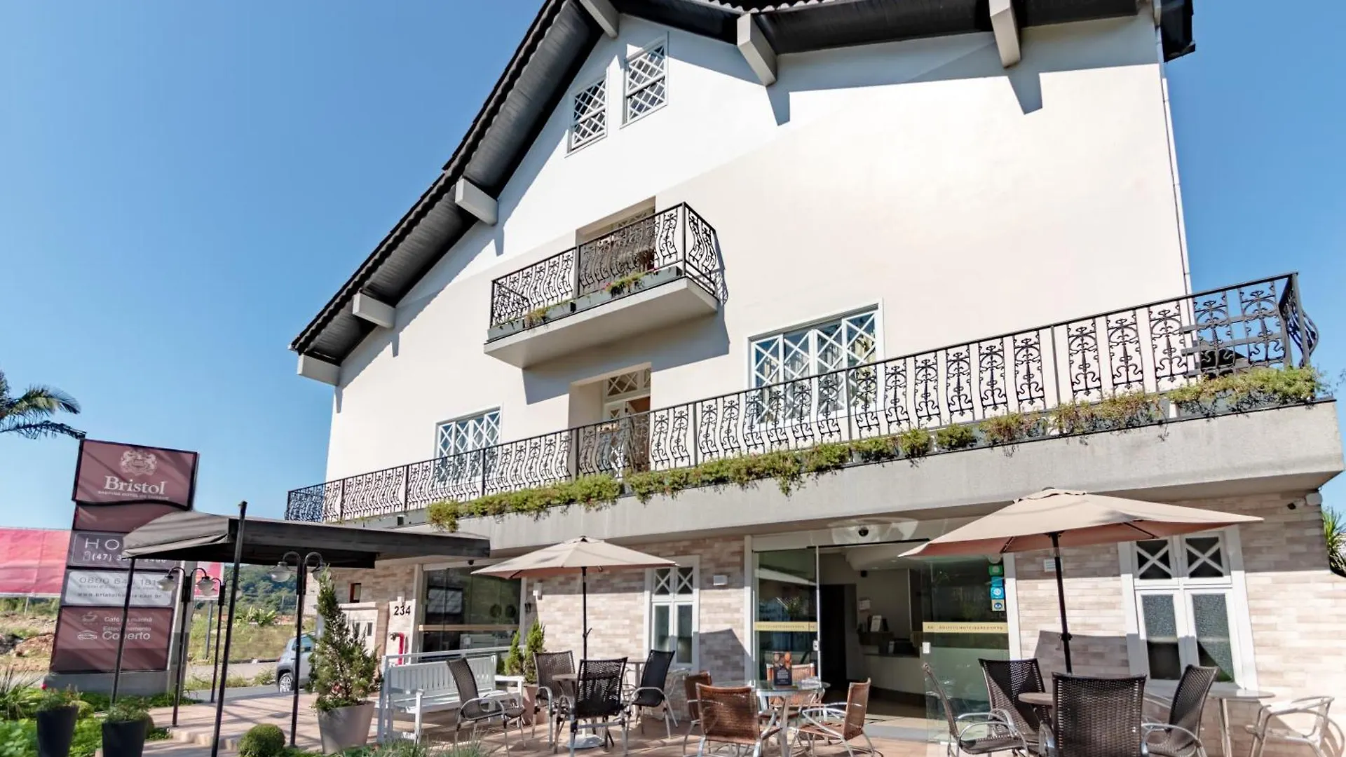 Bristol Sabrina Hotel De Charme Joinville