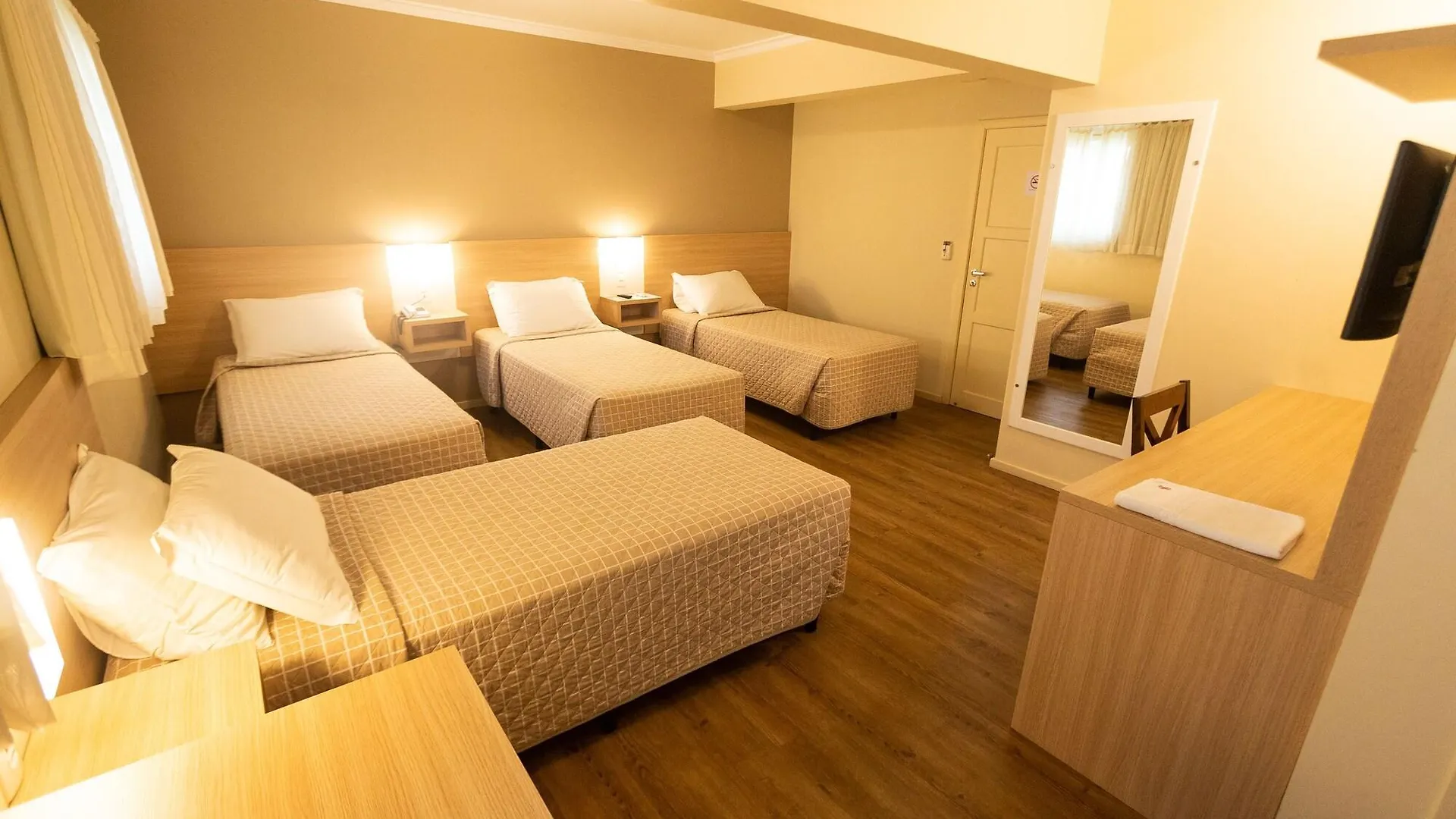 Bristol Sabrina Hotel De Charme Joinville